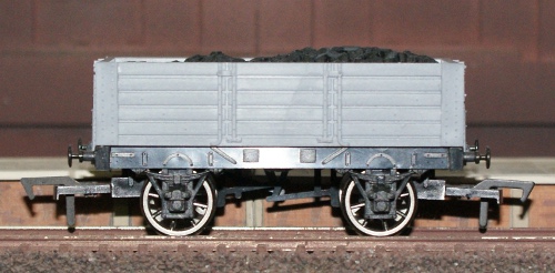 DAA015