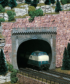 VO47812