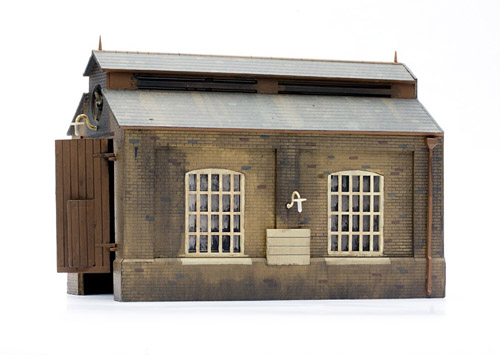 Dapol Engine Shed Kit