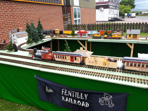 G Scale Show