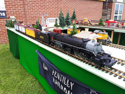 G Scale Show