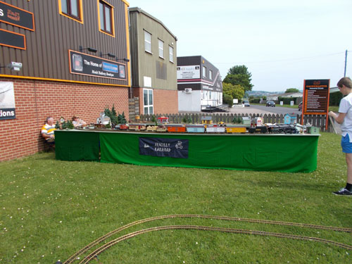 G Scale Show