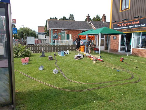 G Scale Show