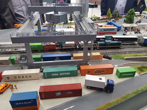 Faller Container Crane