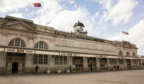 Cardiff Central Station CC BY 2.0 Jeremy Segrott
