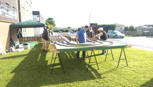 G Gauge Show