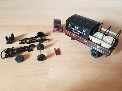 Oxford Diecast LMS Mechanical Horse