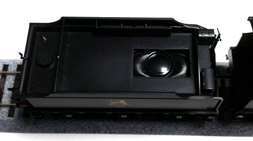 Fitting a SoundTraxx UK Decoder